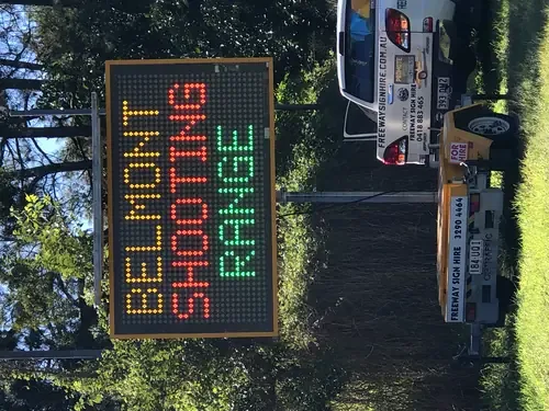 Five colour VMS sign hire — Belmont Shooting Range roadside