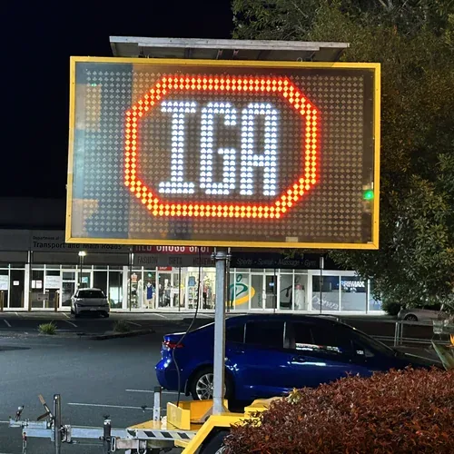 Five colour VMS sign hire — IGA supermarket night display