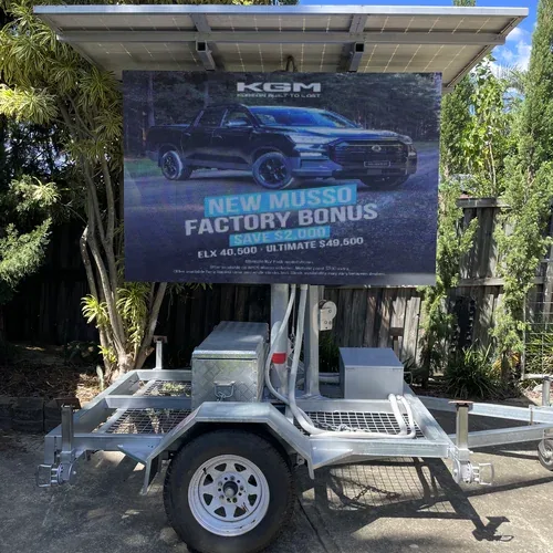 Full colour LED sign hire — multicolour messaging